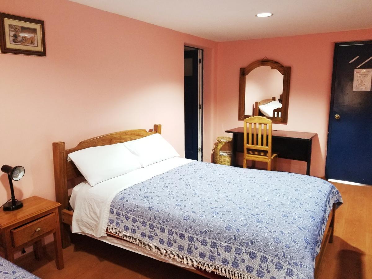 Travellers Inn Quito Luaran gambar